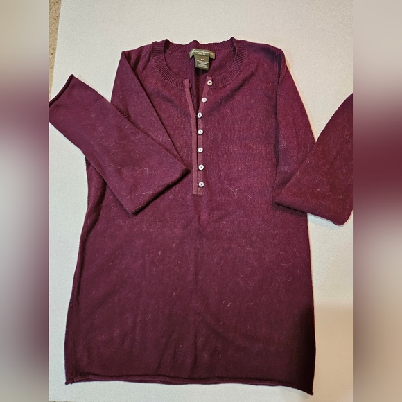 Eddie Bauer Tops - EDDIE BAUER  LONG SLEEVE HEAVY WINTER TEE BURGUNDY  BARELY WORN SIZE SM